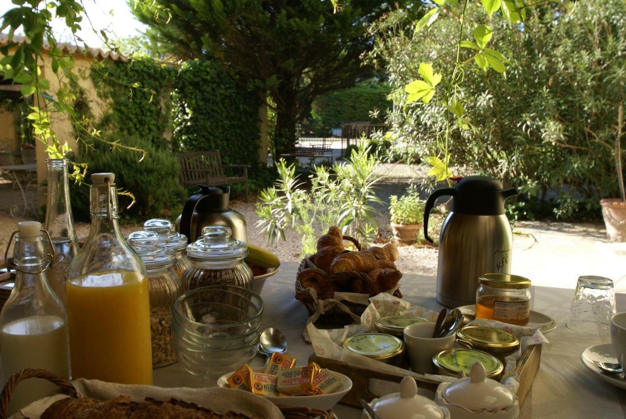 Cote Provence Hotel Le Thor Kültér fotó
